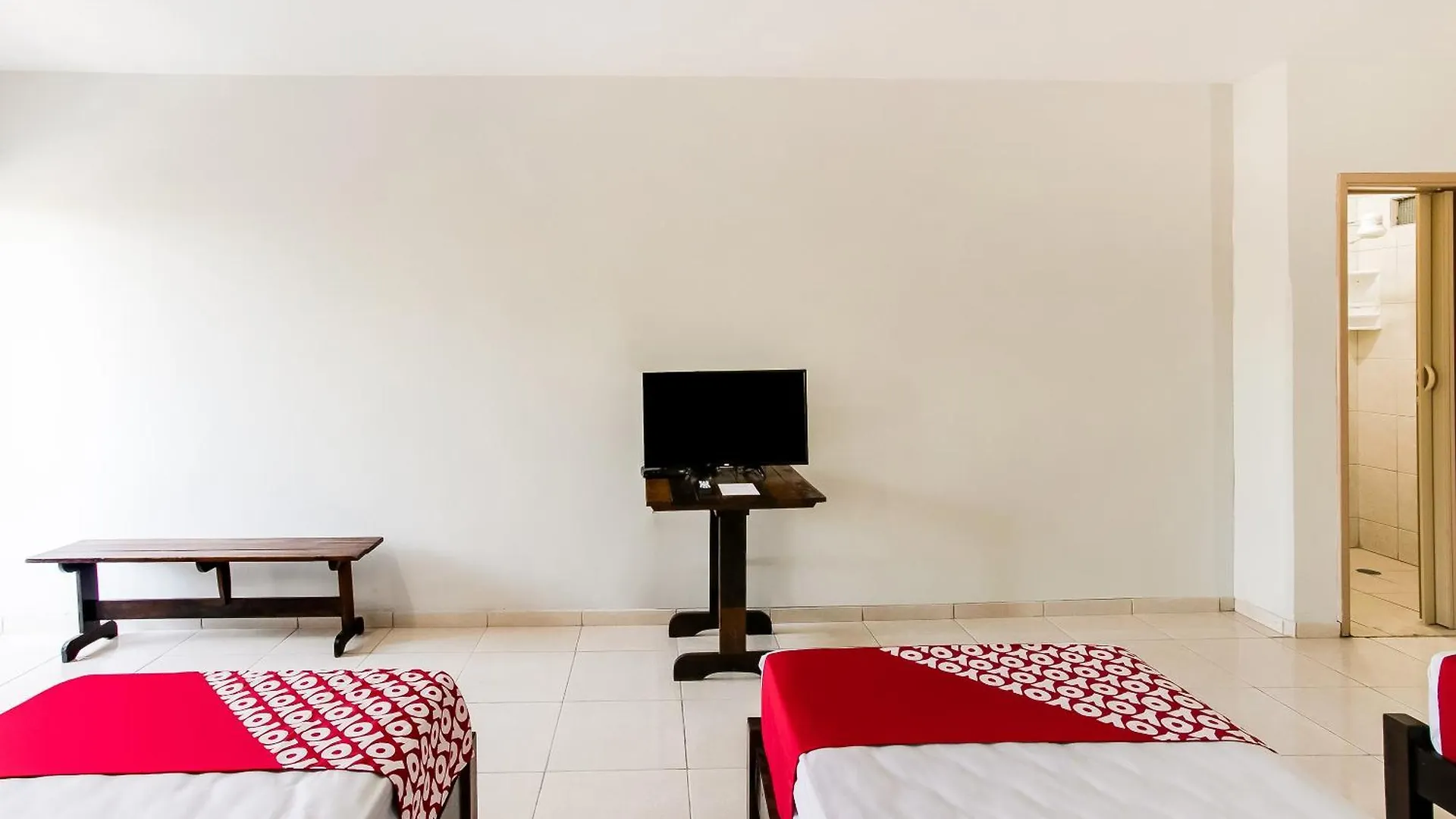 OYO Hotel Nobrega Aeroporto de Congonhas São Paulo 4*,  Brasil